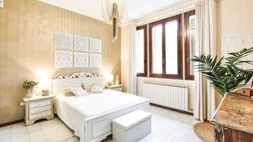 3 bedrooms, travel cot, free WiFi