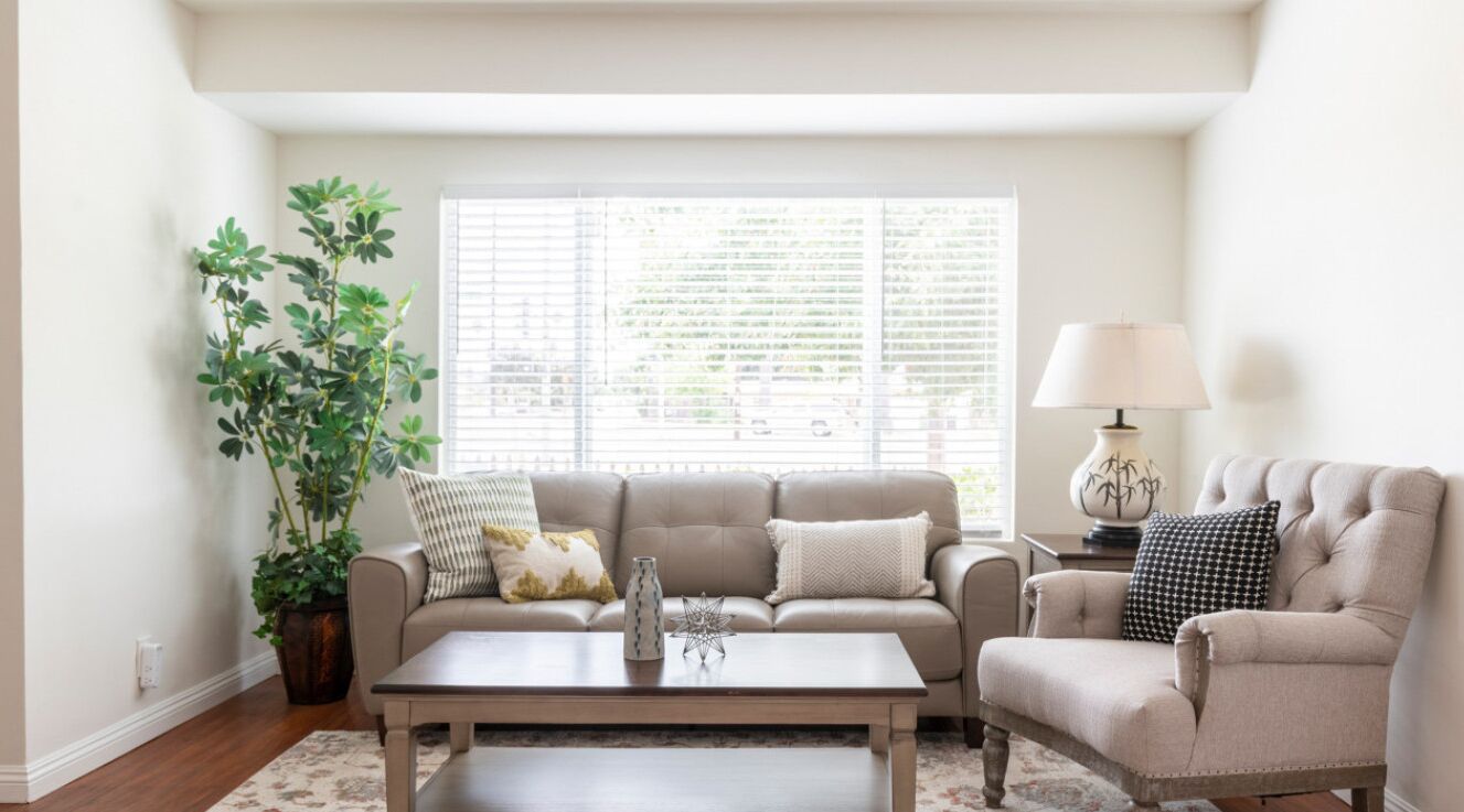 Downtown Family Oasis with King bed