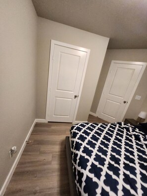 3 Schlafzimmer, Bügeleisen/Bügelbrett, WLAN, Bettwäsche