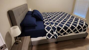 3 bedrooms, iron/ironing board, WiFi, bed sheets