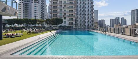 Outdoor pool, pool loungers