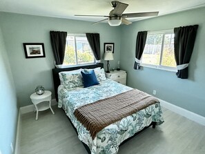 3 quartos, escrivaninha, Wi-Fi de cortesia, roupa de cama
