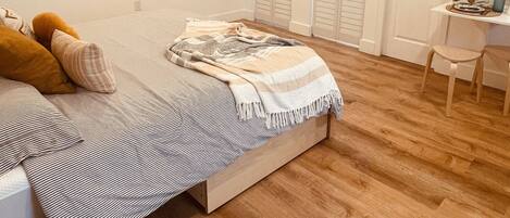 1 bedroom, WiFi, bed sheets