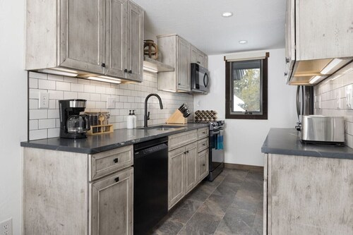 Meadow View on Golf Course