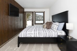 3 Schlafzimmer, Schreibtisch, Bügeleisen/Bügelbrett, kostenloses WLAN