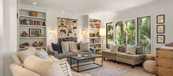 1324 Fairway Oaks ~ Pet Friendly ~ 3 BR Townhome, Sleeps 6