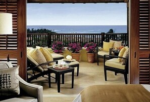 Interior - Four Seasons Punta Mita Luxury Residence Villa at the Four Season’s Resort (Punta Mita)