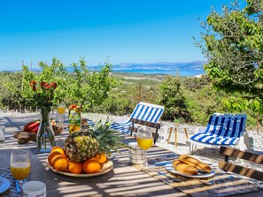 Outdoor dining - Dubrove by Interhome (Brač/Pražnice)