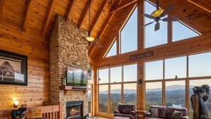 Living area - Mtn Top Retreat Summer Specails 4BR/Sauna/Pool Table/Stunning Views! (Sevierville)