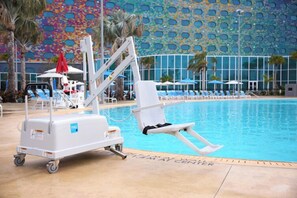 Outdoor pool, open 9:00 AM to 10:00 PM, pool umbrellas, sun loungers