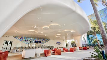 Poolbar