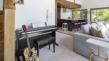 Chalet | 4 bedrooms, desk, free WiFi, bed sheets