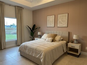 3 chambres, coffres-forts dans les chambres, Wi-Fi, draps fournis