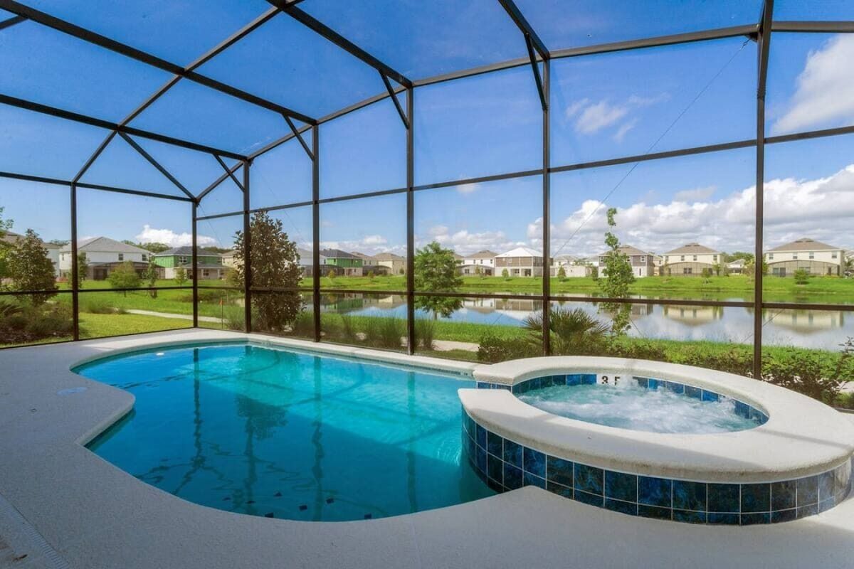 Beheizter Pool