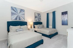 10 makuuhuonetta, silitysrauta/-lauta, vauvan matkasänky, Wi-Fi