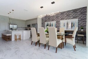 Dining - 10BD Bella Vida House Private Pool (BV 287) (Kissimmee)