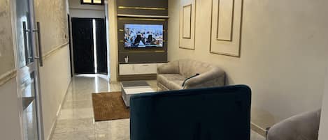 Smart TV, chimenea, Netflix, Hulu