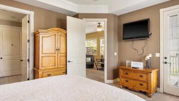 2 soverom, strykejern/-brett, wi-fi og sengetøy