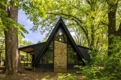 Fireplace Lake View Hot Tub Firepit Pet-Friendly