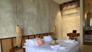 Suite exclusiva, 1 cama de matrimonio grande, vistas al mar, frente al mar