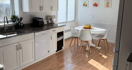 Beautiful Spacious 4BRM House!