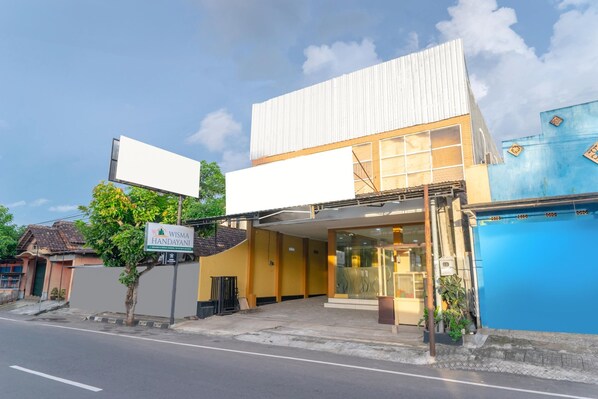 Exterior - OYO Life 3003 Wisma Handayani Syariah (Wonosari)