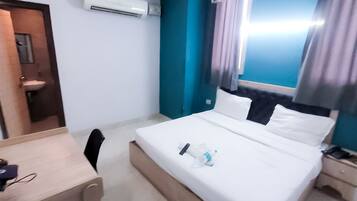 Deluxe Double Room | Bathroom