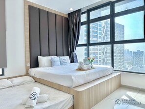 Comfort Apartment, 1 Bedroom, Non Smoking | Iron/ironing board, free WiFi, bed sheets