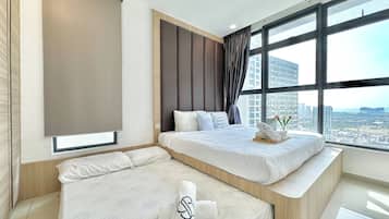 Comfort Apartment, 1 Bedroom, Non Smoking | 2 bedrooms, iron/ironing board, free WiFi, bed sheets