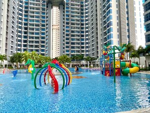 2 outdoor pools - Atlantis Residences Melaka by Stayrene (Malacca City)