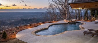 Cozy Cabin in Mentone -  Incredible Views - Swimming Pool - Hot Tub 
