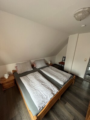 1 sovrum, gratis wi-fi och sängkläder