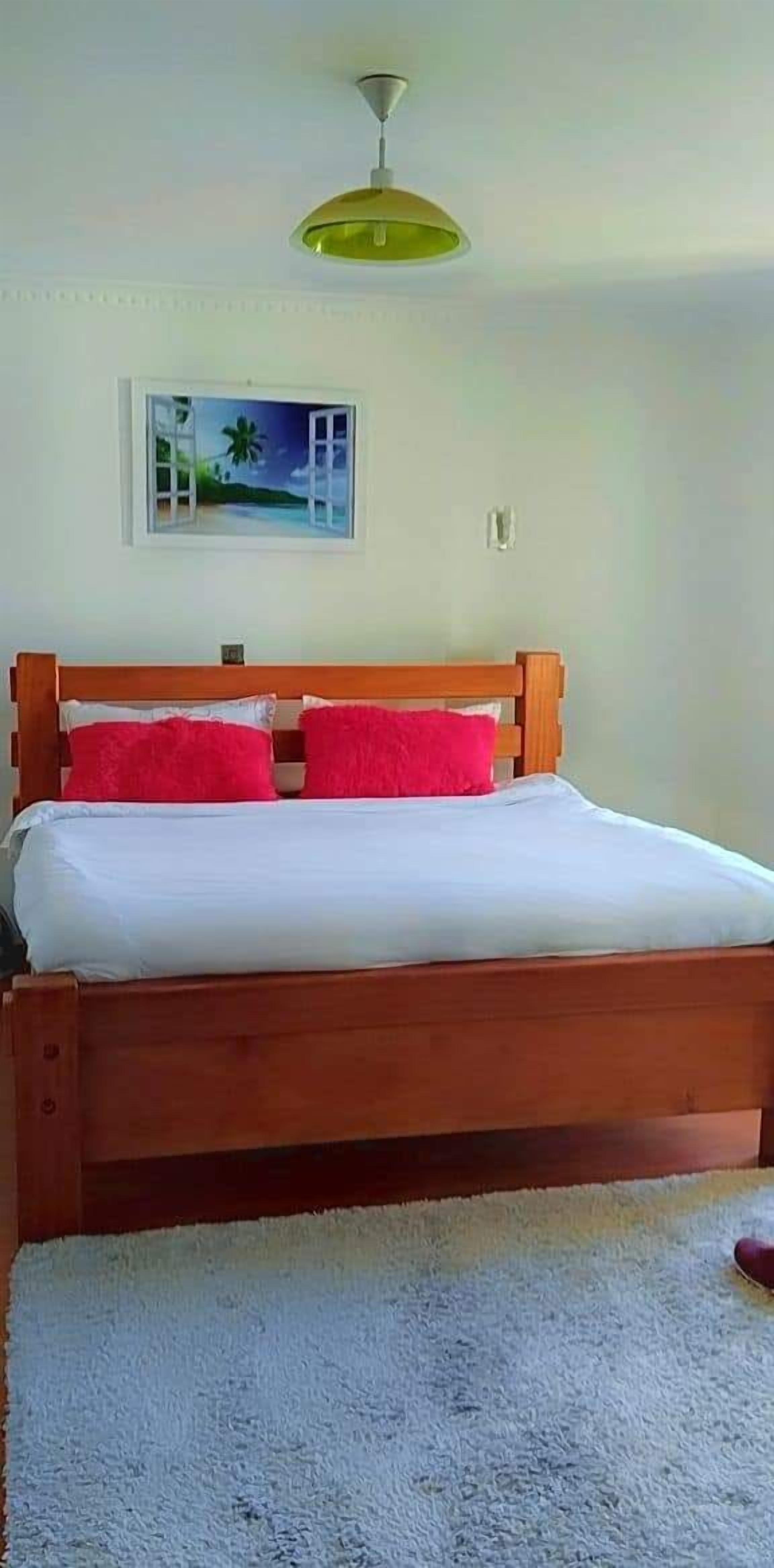 Departamento empresarial | 2 habitaciones, decoración personalizada y muebles diferentes 