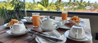 charming retreat with spectacular views