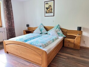 1 bedroom, Internet, bed sheets