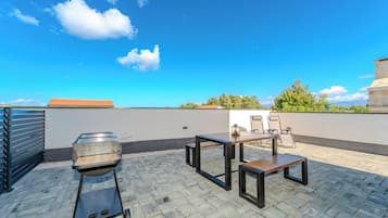 Grill-/Picknickplatz