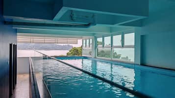 Piscine couverte
