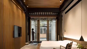 Unclassified image, 3 of 53, button - Jiangnan House Jingwenli (Suzhou)
