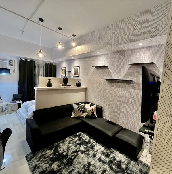 Interior - Skyline City Living. (Quezon City)