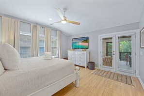 7 bedrooms, iron/ironing board, free WiFi, bed sheets