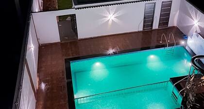 Villa Paradise- Banglore