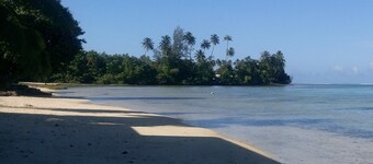 Venez vous ressourcer à " le temps d'une île", profitez des couchers de soleil.