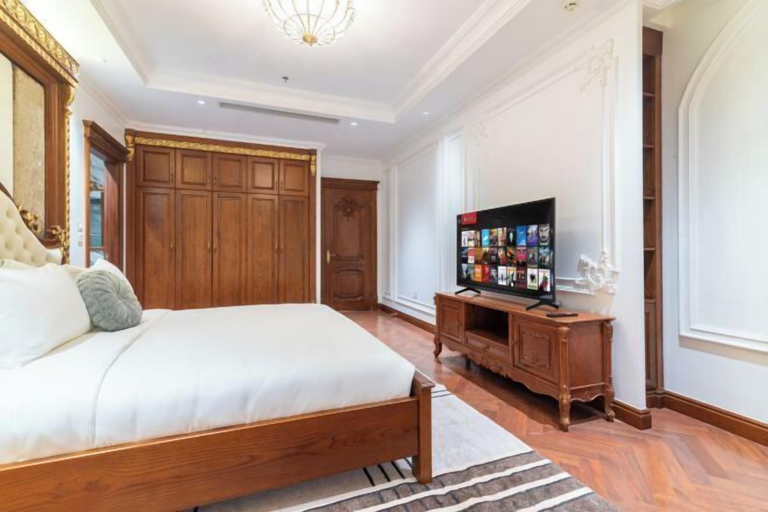 Hochwertige Bettwaren, Minibar, Schreibtisch, schallisolierte Zimmer