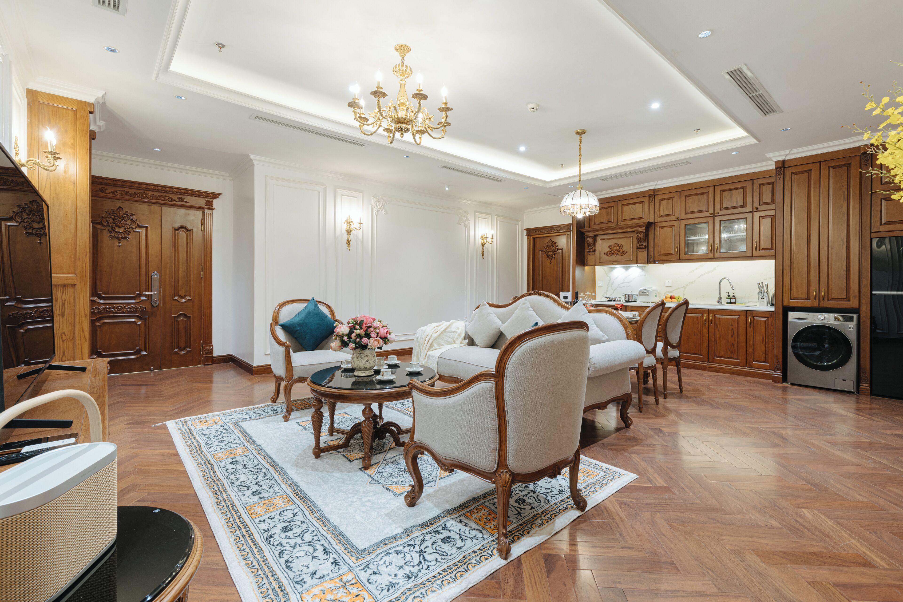 Premium bedding, minibar, desk, laptop workspace