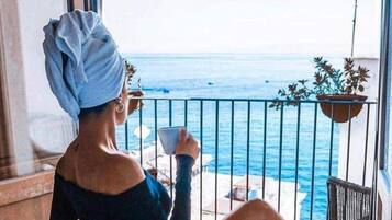 Suite Studio Deluxe | 1 chambre, coffres-forts dans les chambres, bureau