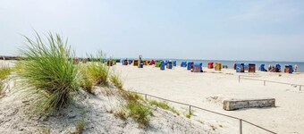 Ground floor apartment in the heart of Neßmersiel Pets welcome