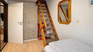 2 Schlafzimmer, Internetzugang