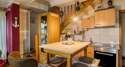 Apartment Kira quiet location, with dog at the North Sea