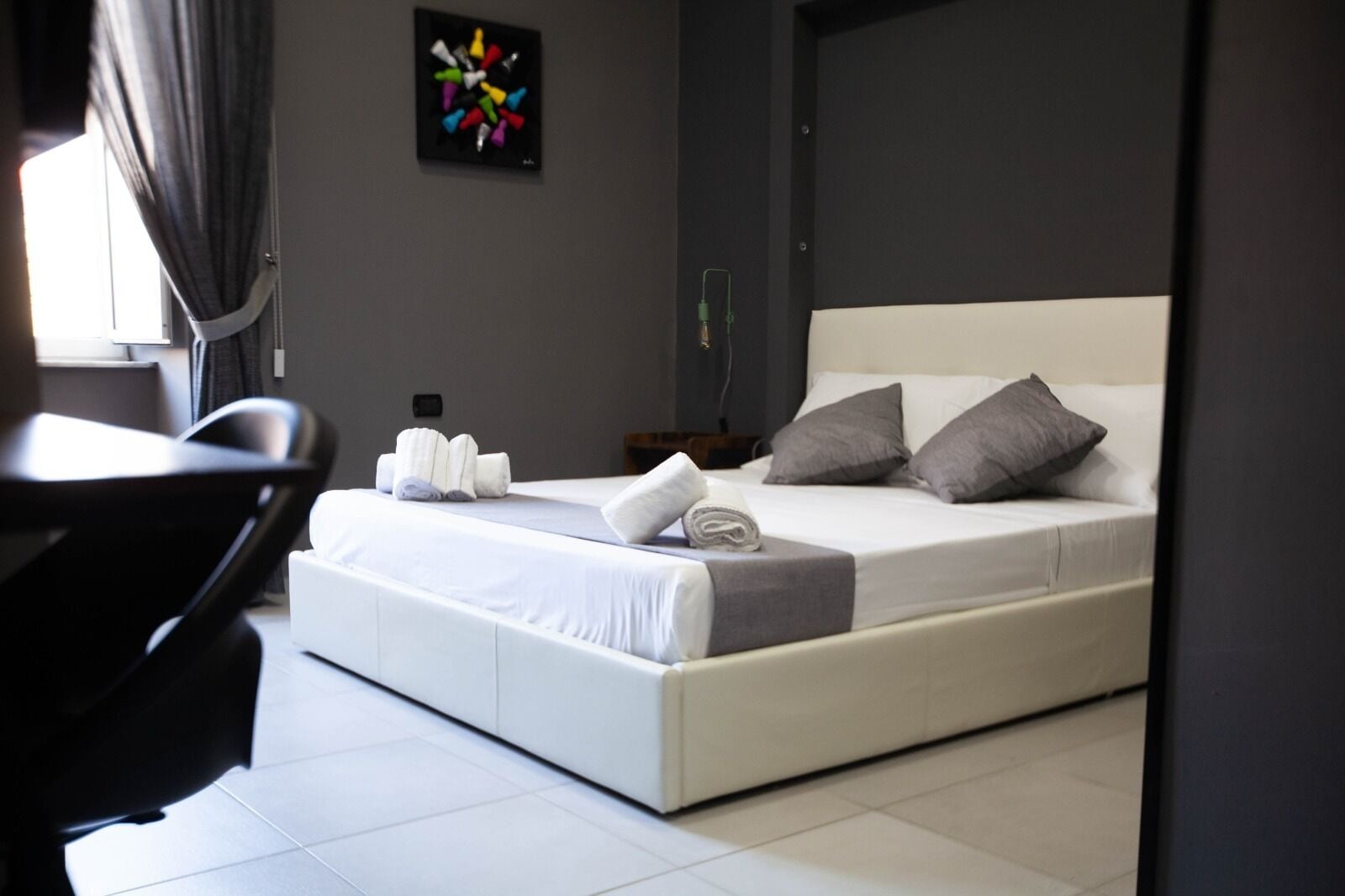 City Room, 1 Double Bed, Ensuite | In-room safe, desk, laptop workspace, free cots/infant beds