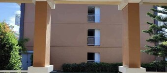 Camella Manors in Puerto Princesa
Two Bedroom Apartment 